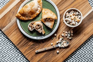 Wurstsalat-Krapfen mit Käse